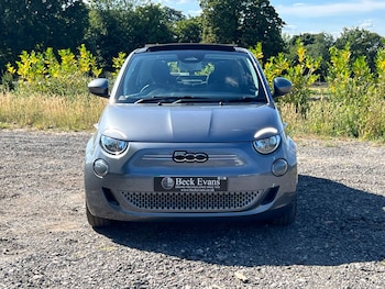 Used Fiat 500e C 2022 for sale - 75210170: Photo
