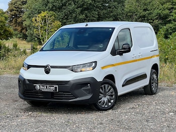 Used Citroen Berlingo 2024 for sale - 75314263: Photo