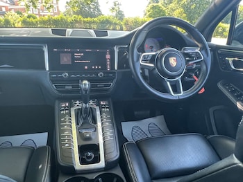 Used Porsche Macan 2019 for sale - 78984087: Photo