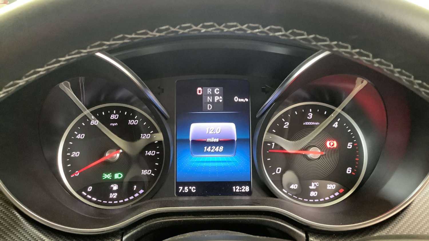 Used Mercedes-Benz V-Class 2024 for sale - 76647105: Photo 16