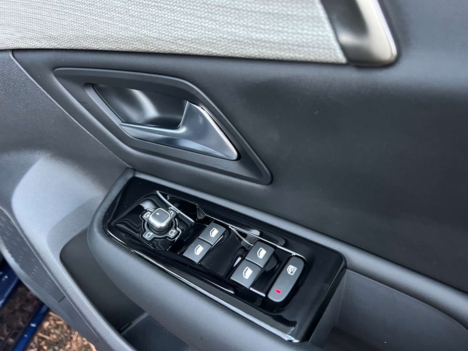 Used Citroen C5 X 2024 for sale - 76830128: Photo 28