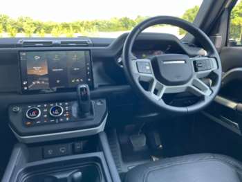 Used Land Rover Defender 2023 for sale - 74961446: Photo