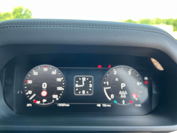Used Land Rover Defender 2023 for sale - 74961446: Photo 50