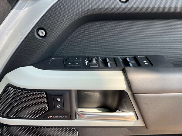 Used Land Rover Defender 2023 for sale - 74961446: Photo 63
