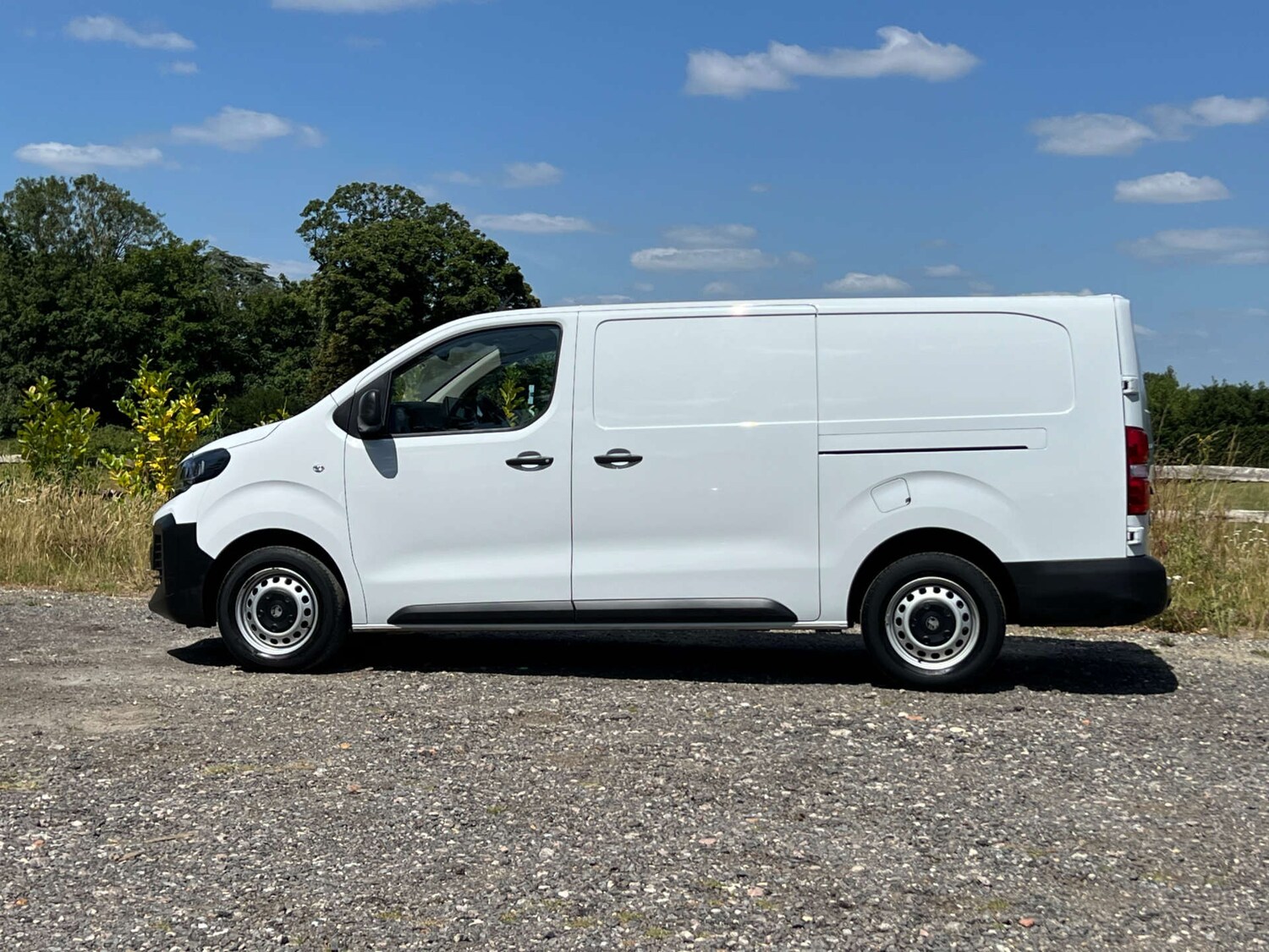 Used Vauxhall Vivaro 2024 for sale - 76437860: Photo 17