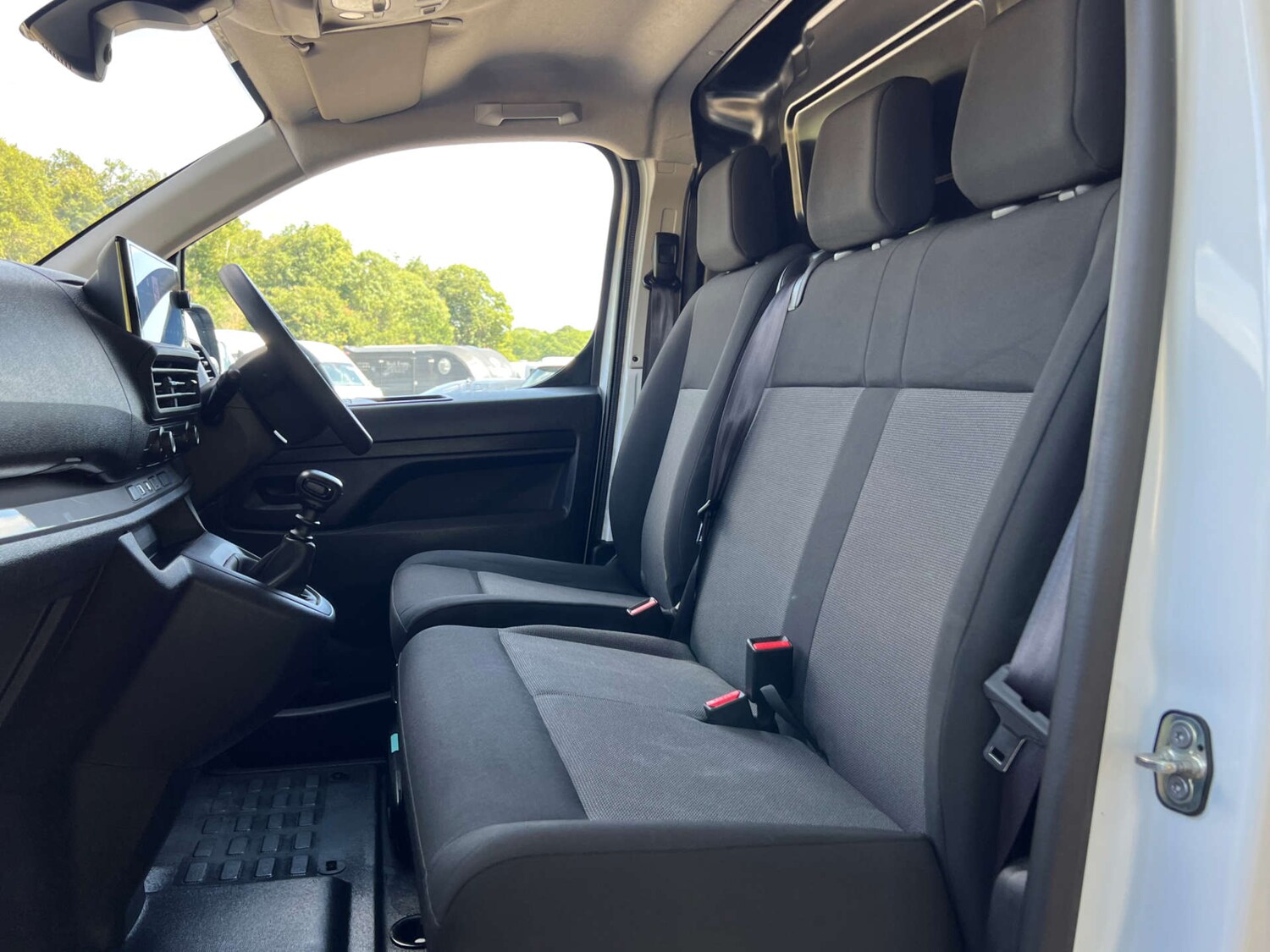 Used Vauxhall Vivaro 2024 for sale - 76437860: Photo 32