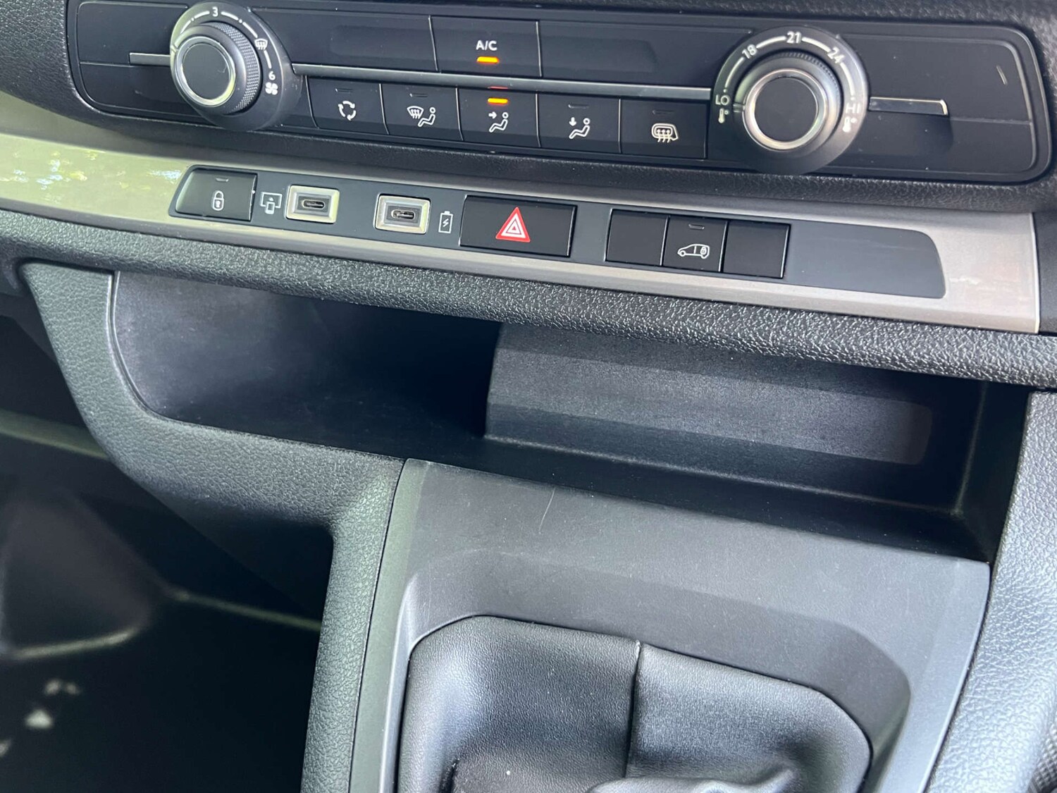 Used Vauxhall Vivaro 2024 for sale - 76437860: Photo 43