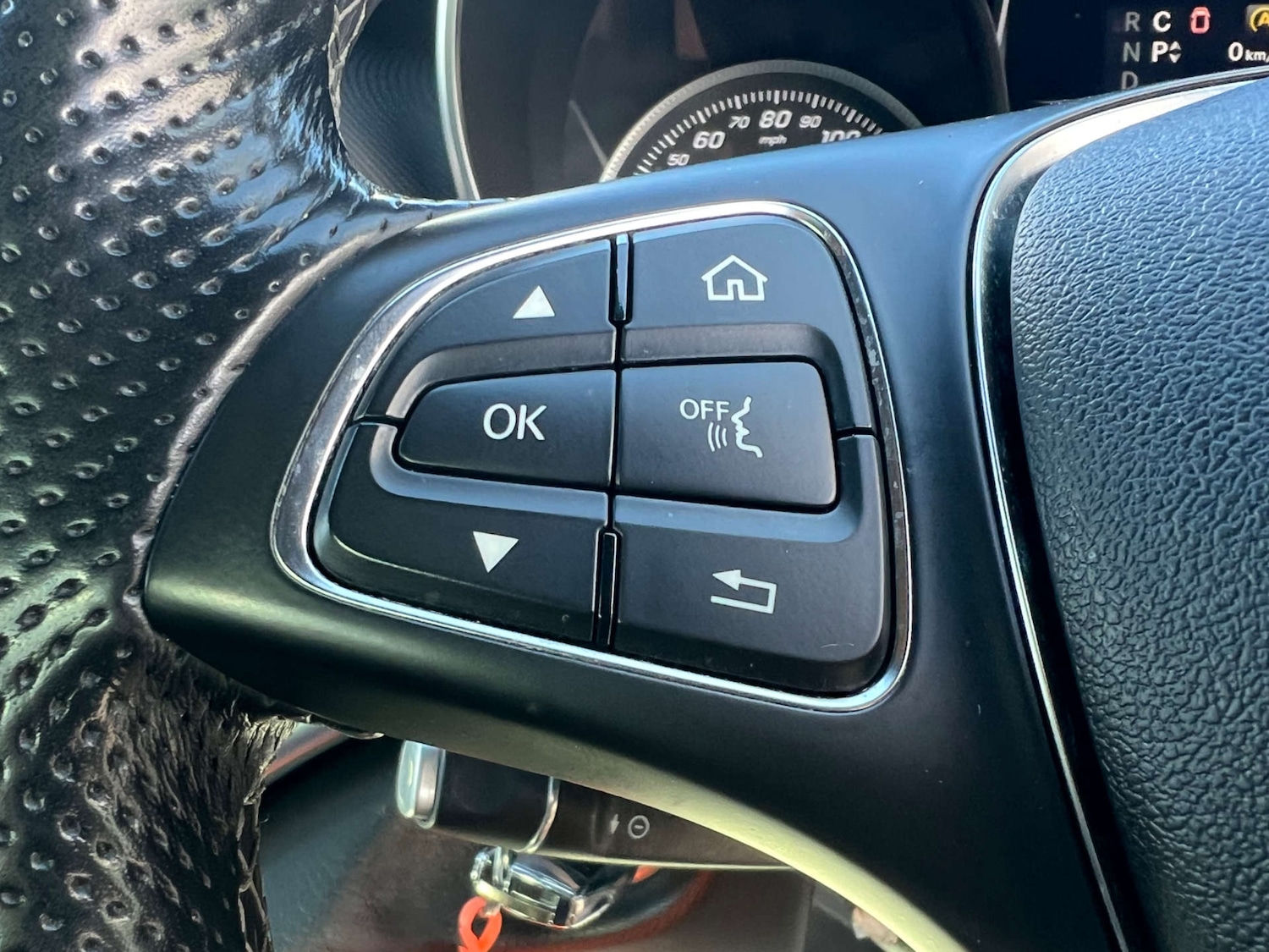 Used Mercedes-Benz V-Class 2018 for sale - 78003836: Photo 45