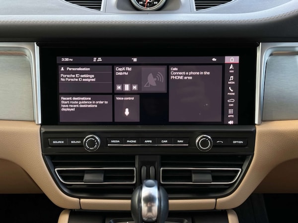 Used Porsche Macan 2020 for sale - 74289691: Photo 29
