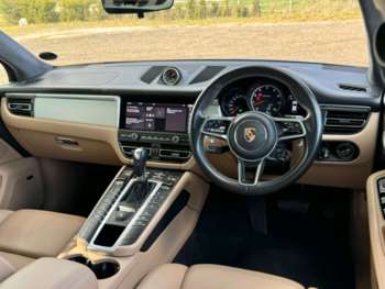 Used Porsche Macan 2020 for sale - 74289691: Photo