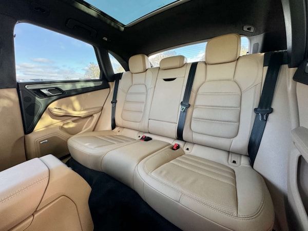 Used Porsche Macan 2020 for sale - 74289691: Photo 7