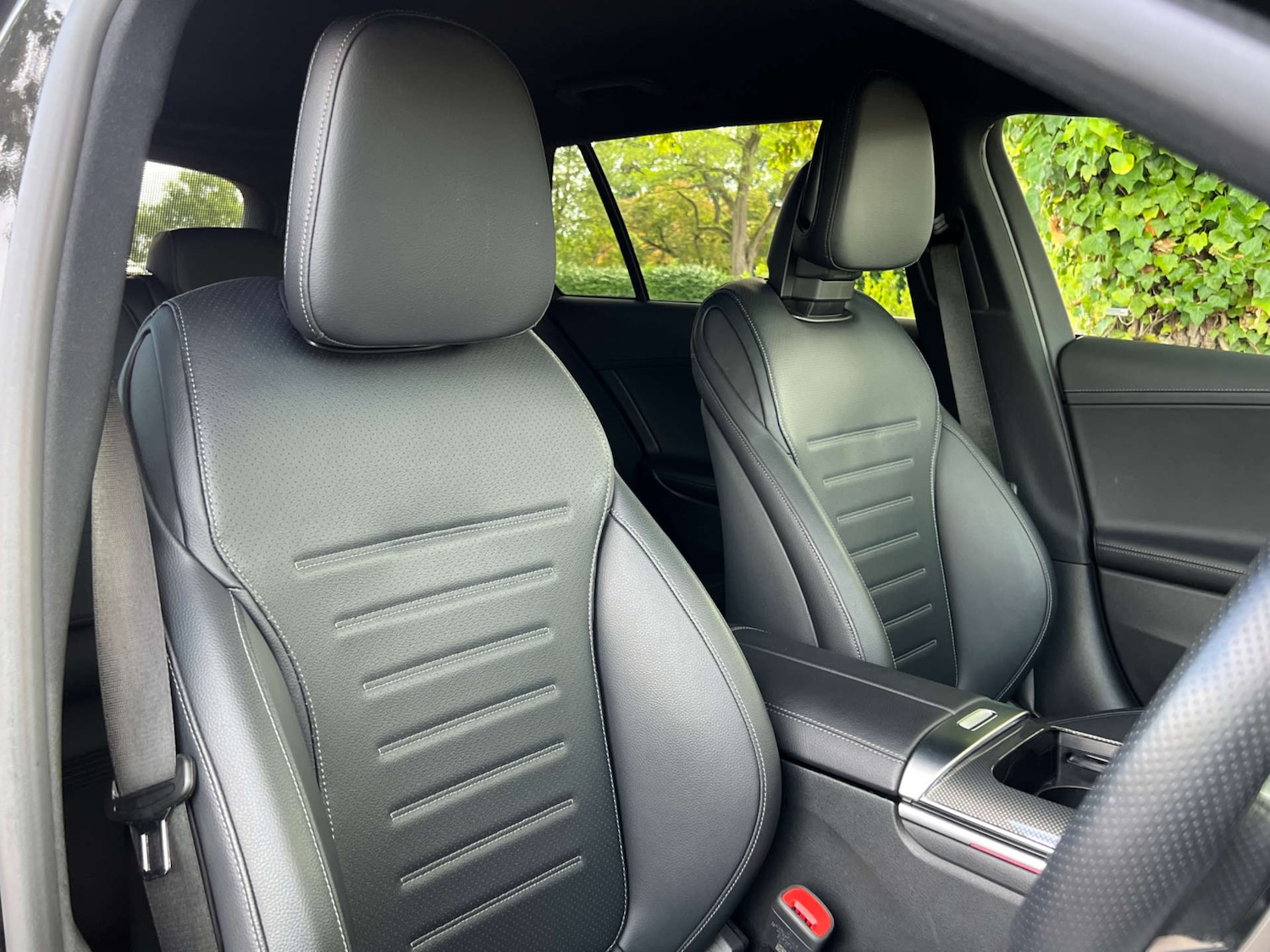 Used Mercedes-Benz C Class 2024 for sale - 75985550: Photo 7