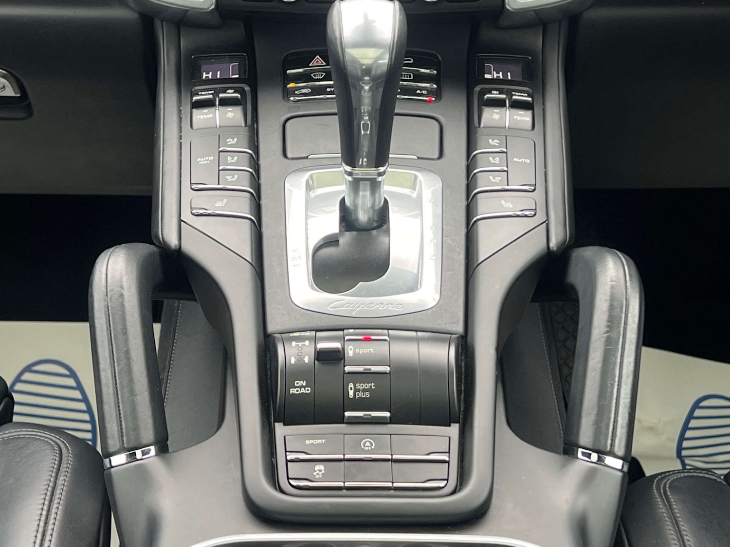 Used Porsche Cayenne 2016 for sale - 77778169: Photo 38