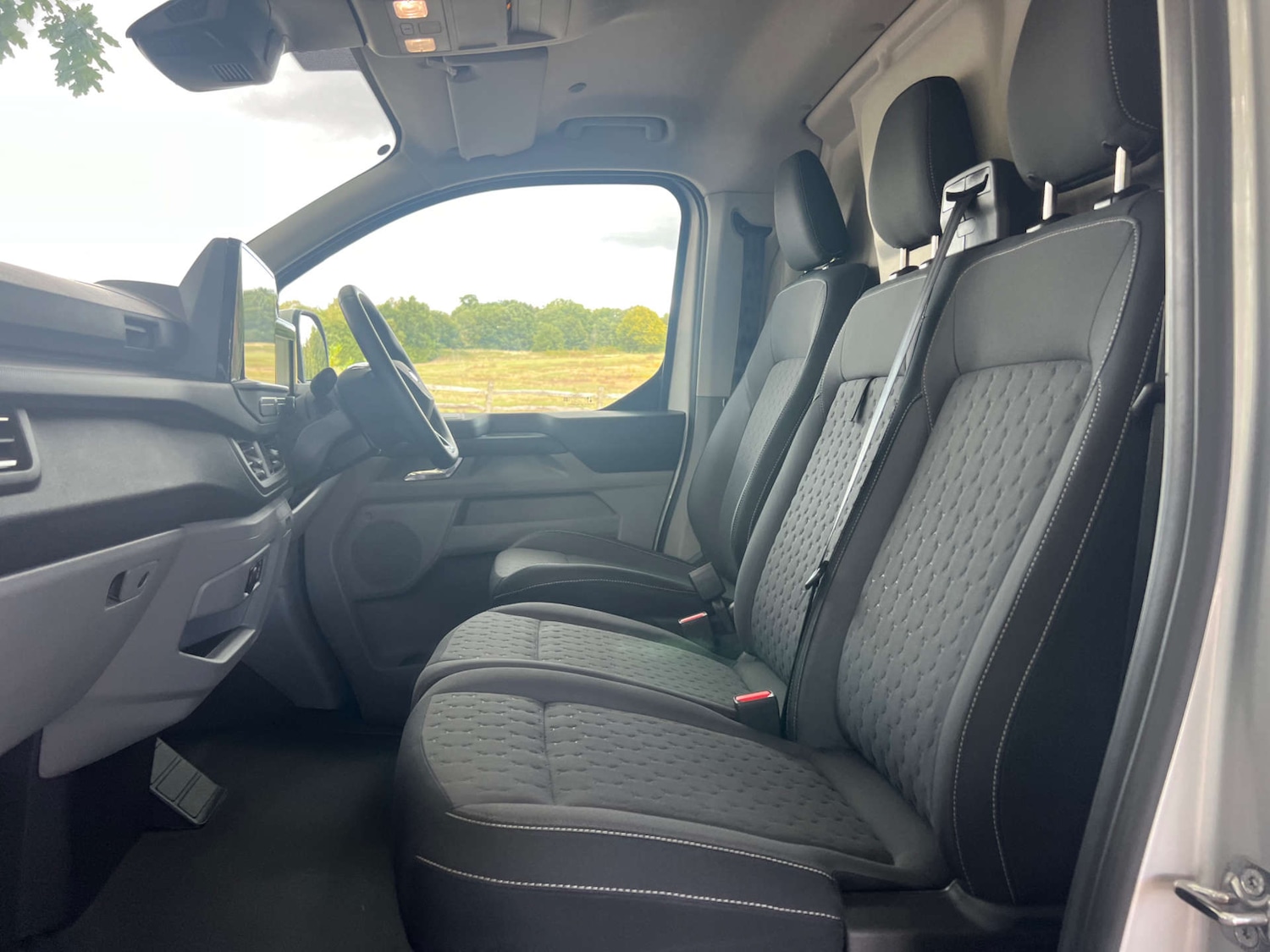 Used Ford Transit Custom 2024 for sale - 76170870: Photo 28