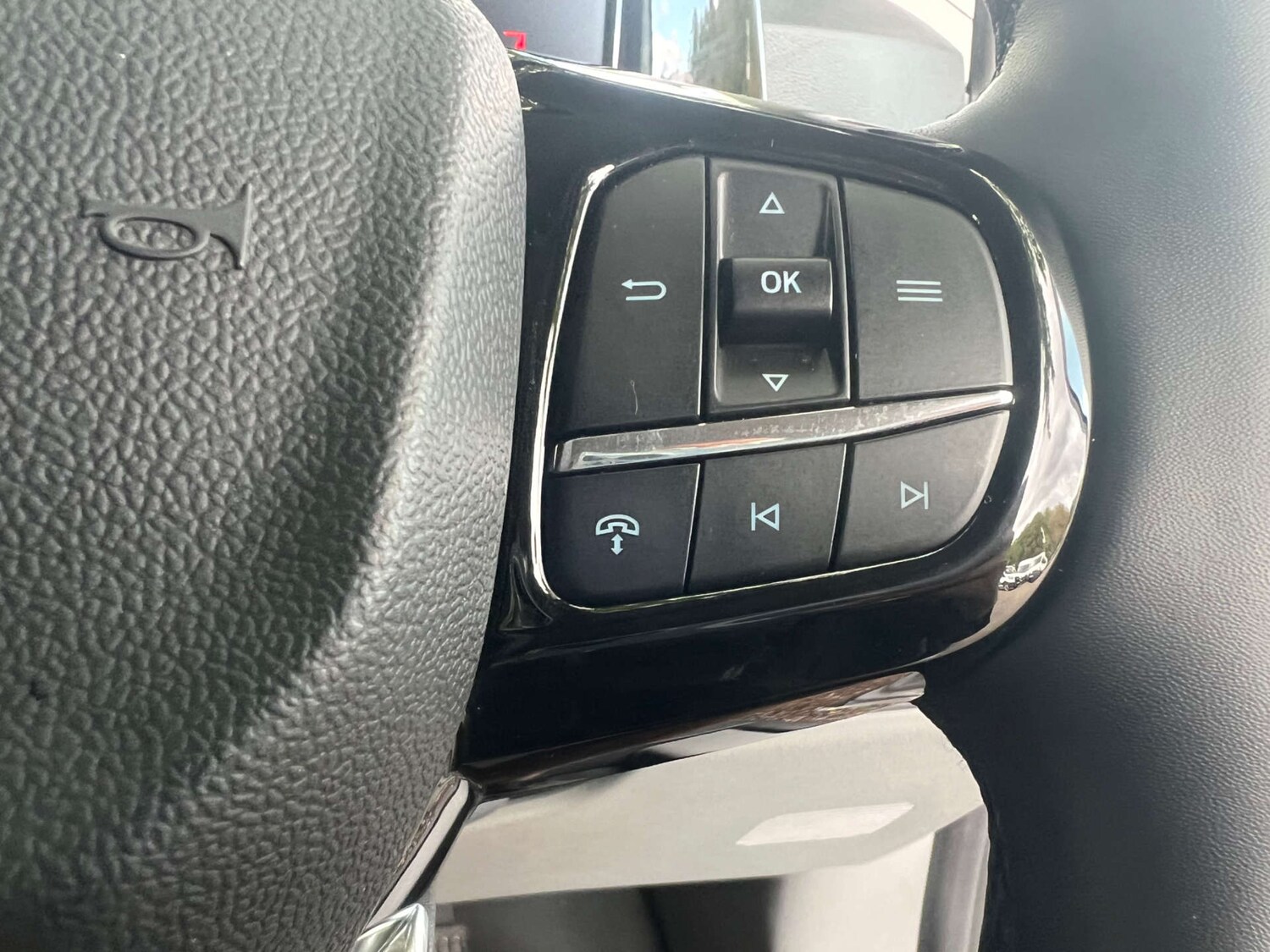 Used Ford Transit Custom 2024 for sale - 76170870: Photo 48