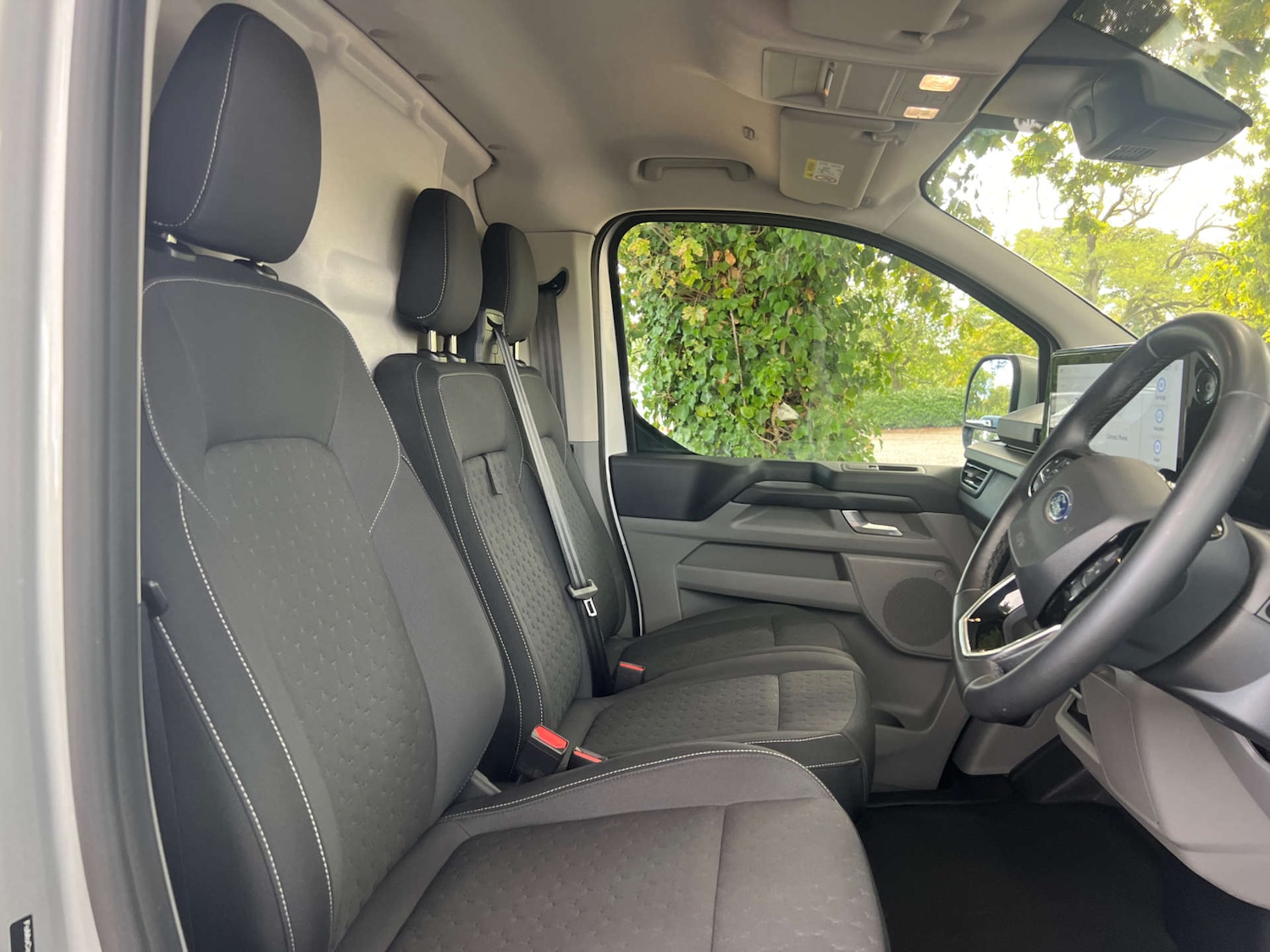 Used Ford Transit Custom 2024 for sale - 76170870: Photo 7