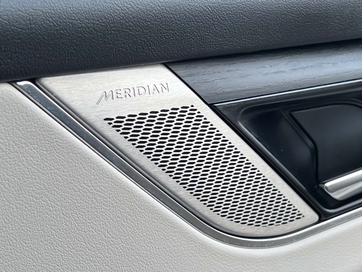 Used Jaguar F-Pace 2022 for sale - 77211834: Photo 22