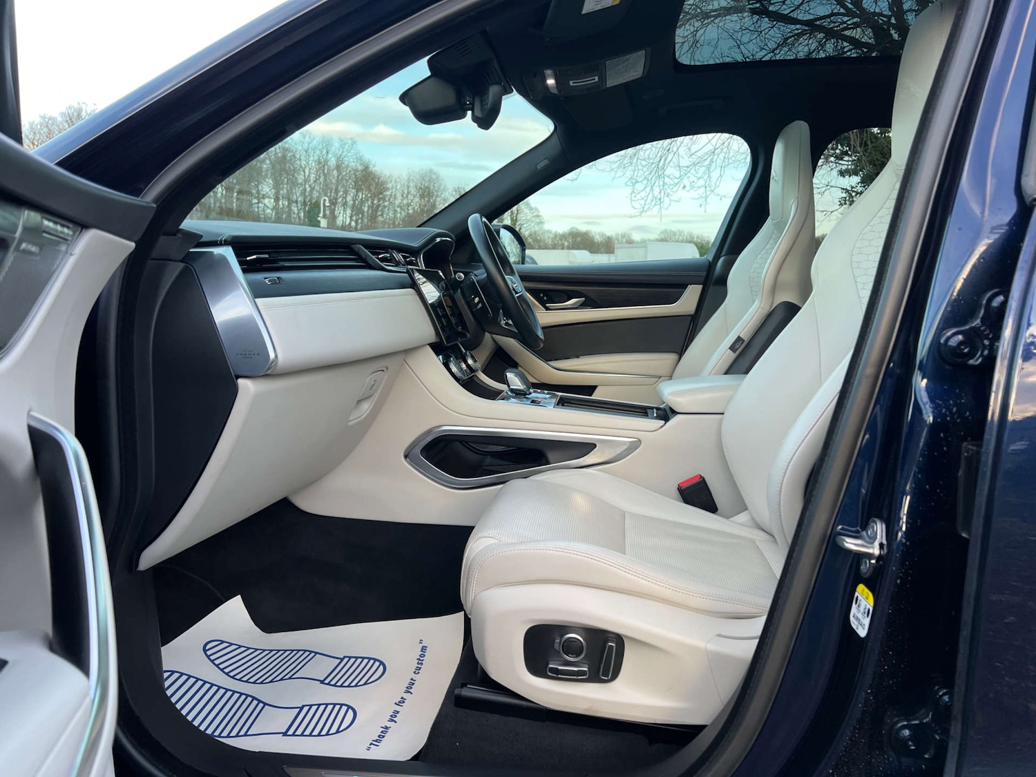 Used Jaguar F-Pace 2022 for sale - 77211834: Photo 33