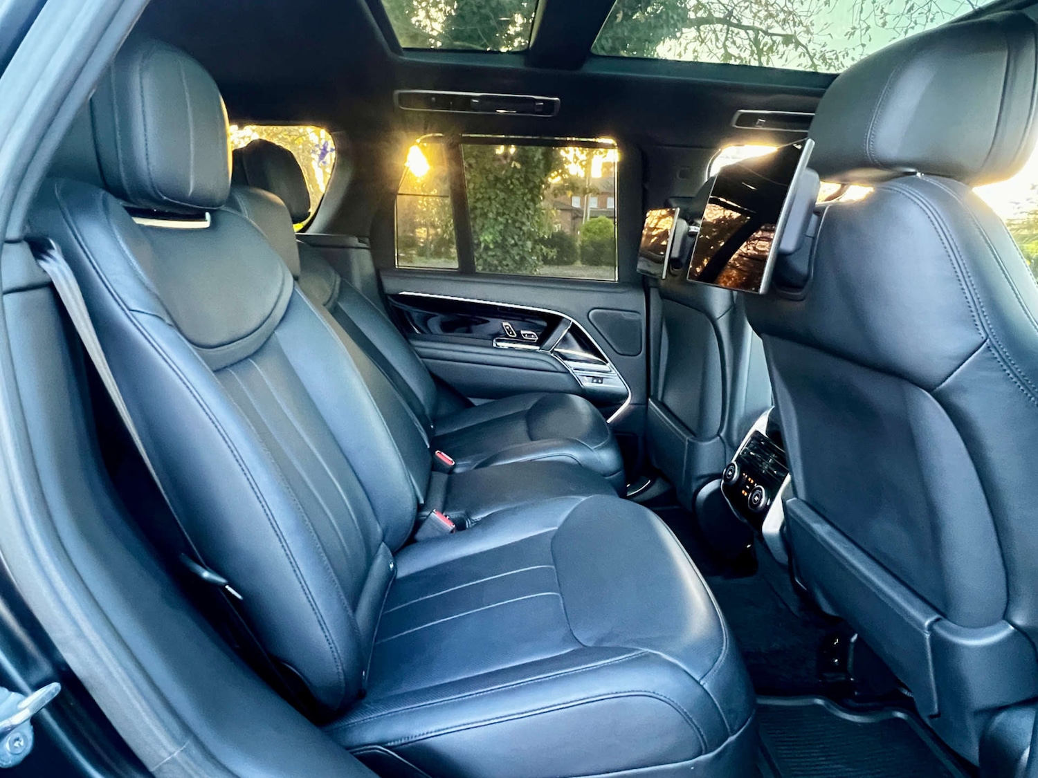 Used Land Rover Range Rover 2023 for sale - 76637976: Photo 34