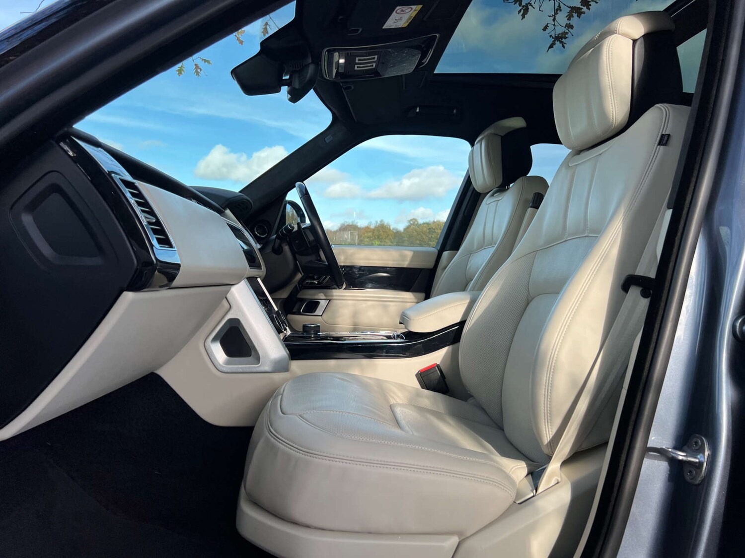 Used Land Rover Range Rover 2020 for sale - 76567773: Photo 40