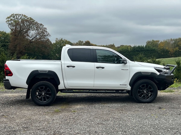 Used Toyota Hilux 2023 for sale - 76198690: Photo 16