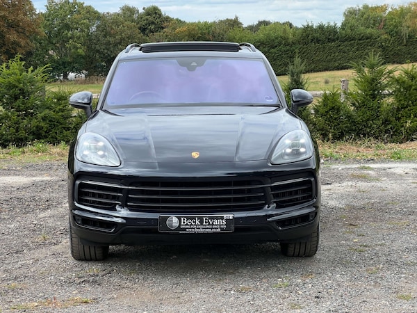 Used Porsche Cayenne 2019 for sale - 74707847: Photo 2