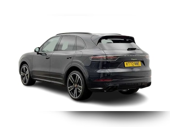 Used Porsche Cayenne 2022 for sale - 77594828: Photo