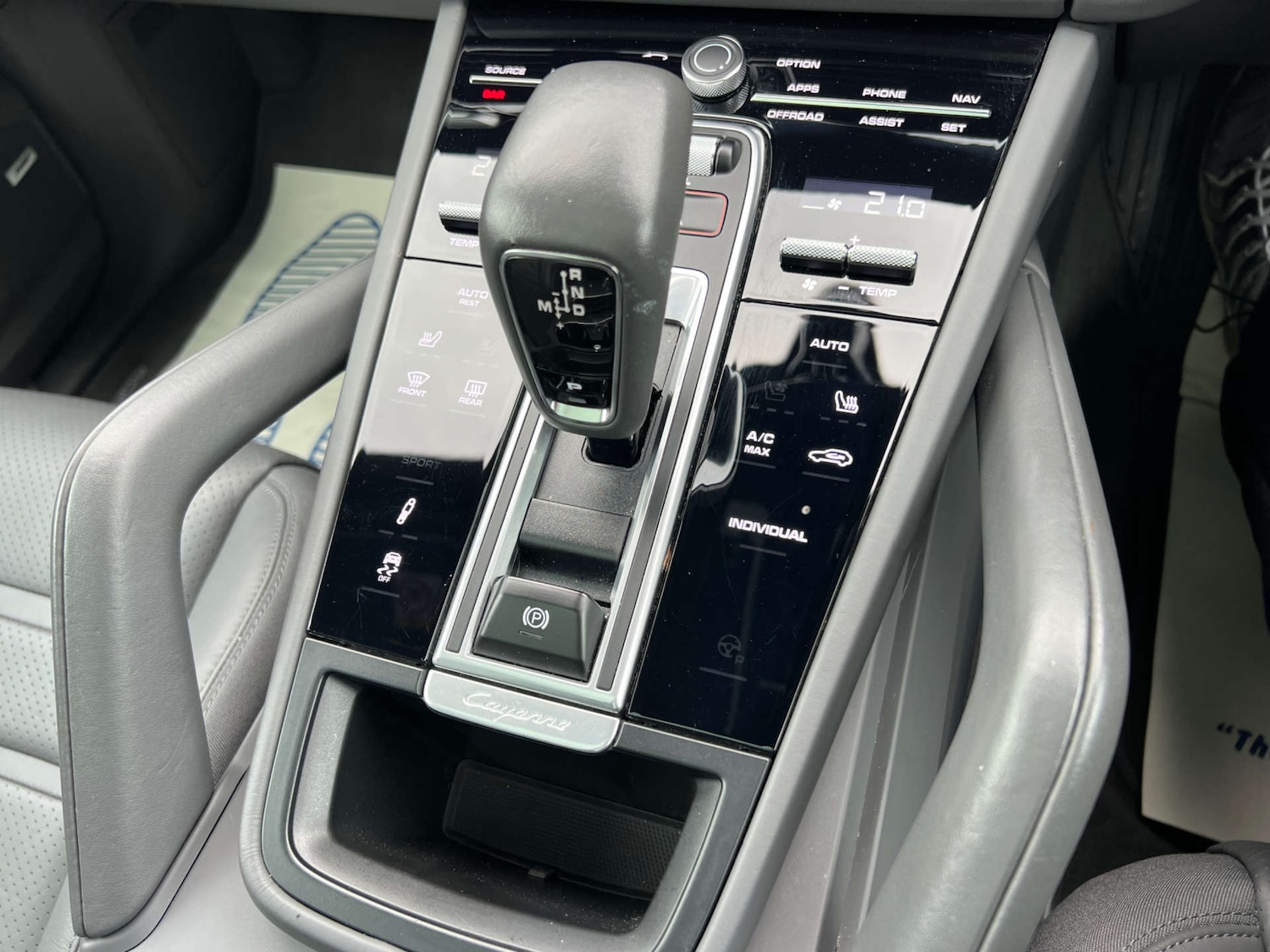 Used Porsche Cayenne 2022 for sale - 77594828: Photo 50