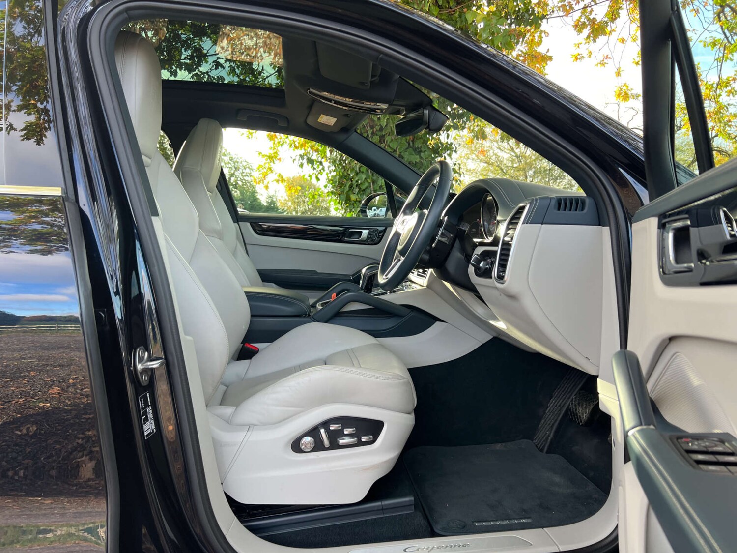 Used Porsche Cayenne 2020 for sale - 76304372: Photo 20