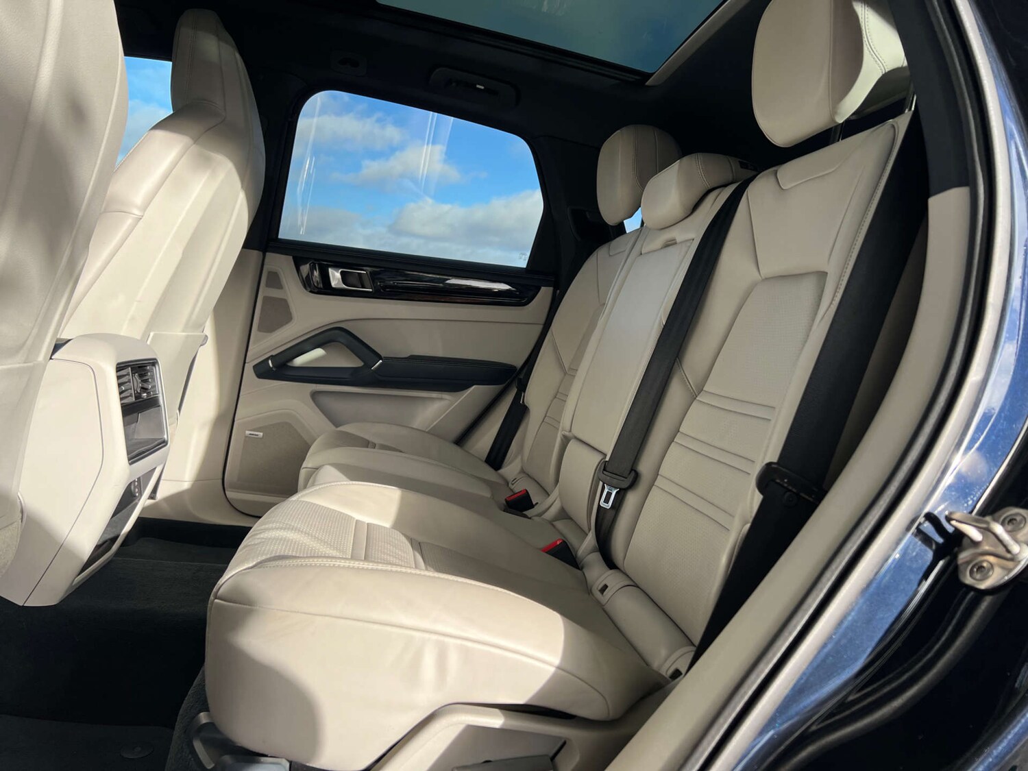 Used Porsche Cayenne 2020 for sale - 76304372: Photo 26