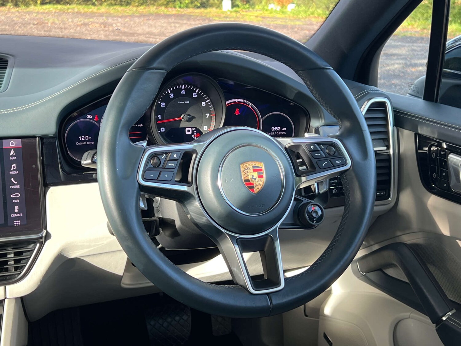 Used Porsche Cayenne 2020 for sale - 76304372: Photo 39