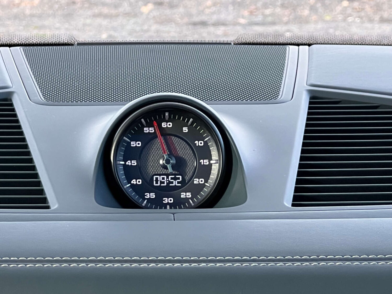 Used Porsche Cayenne 2020 for sale - 76304372: Photo 43