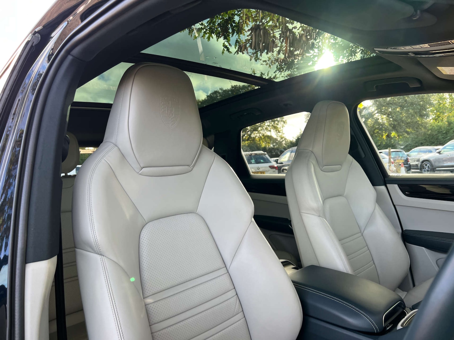 Used Porsche Cayenne 2020 for sale - 76304372: Photo 7