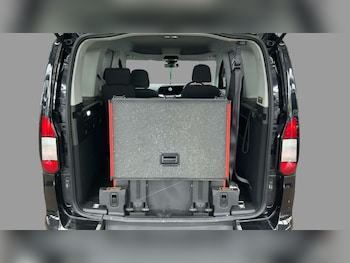 Used Ford Tourneo Connect 2023 for sale - 78501638: Photo