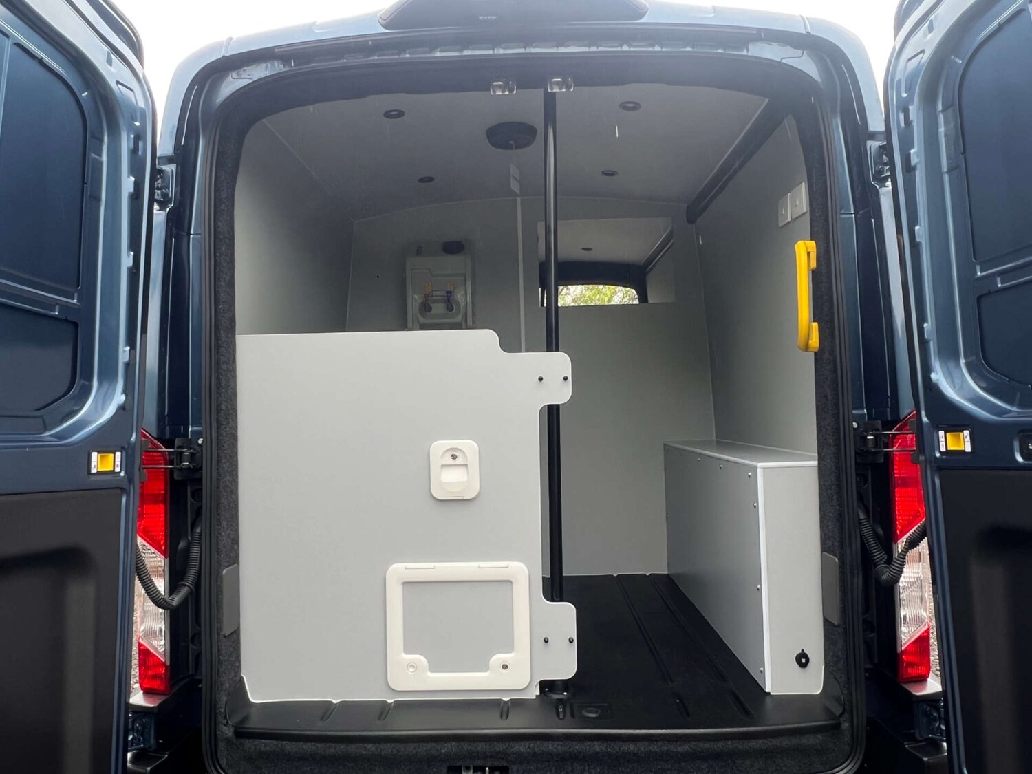Vehicle 28