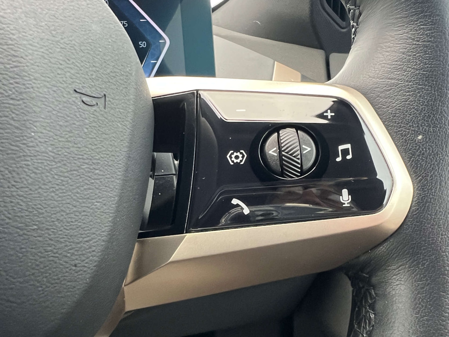 Used BMW iX 2021 for sale - 77930576: Photo 51