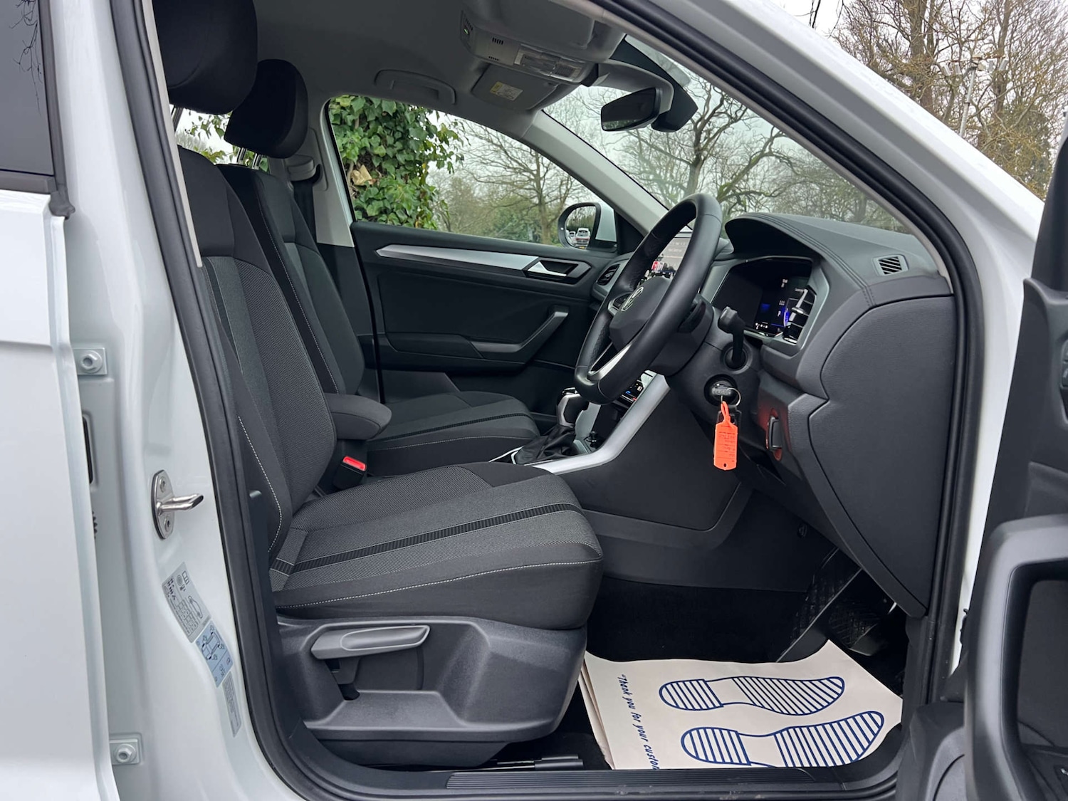 Used Volkswagen T-Roc 2023 for sale - 77022340: Photo 19