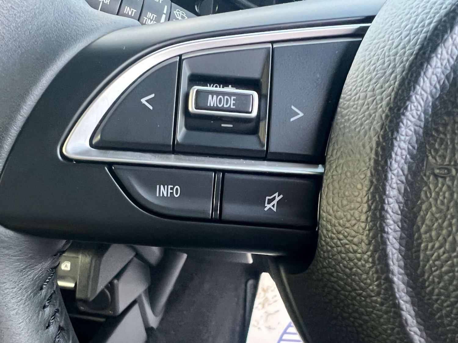 Used Suzuki Jimny 2025 for sale - 77160643: Photo 37