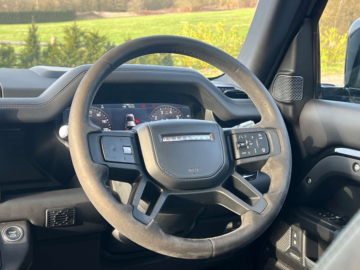 Used Land Rover Defender 2021 for sale - 77778153: Photo 41