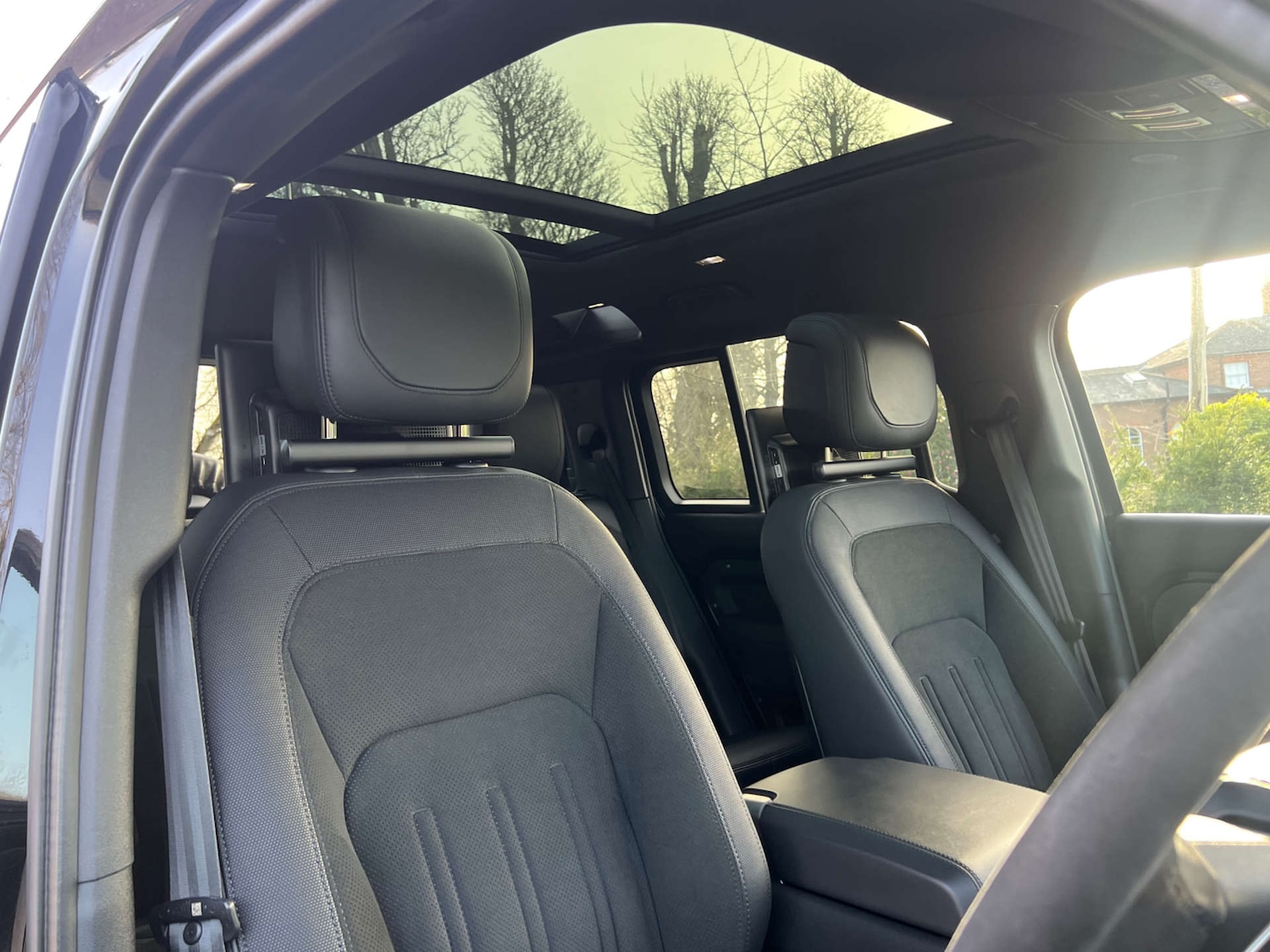 Used Land Rover Defender 2021 for sale - 77778153: Photo 8