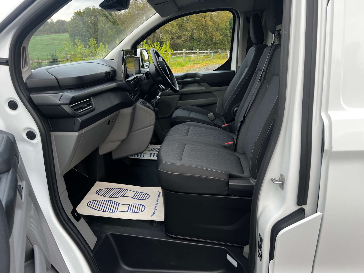 Used Ford Transit Custom 2024 for sale - 76422517: Photo 25