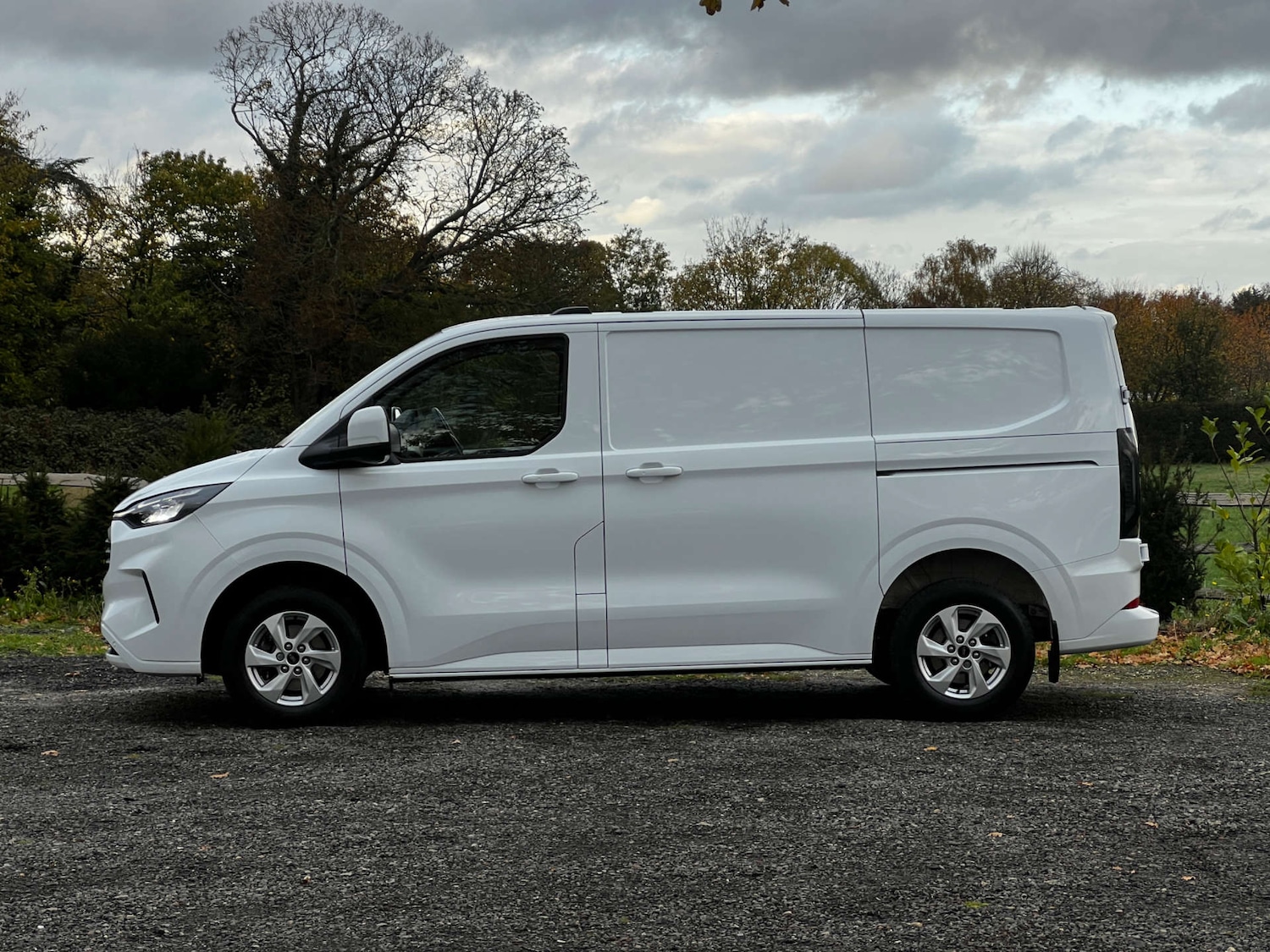 Used Ford Transit Custom 2024 for sale - 76422517: Photo 8