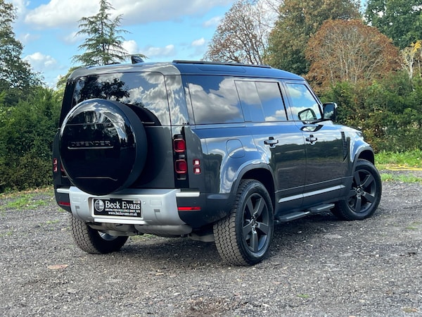 Used Land Rover Defender 2024 for sale - 75130689: Photo 25