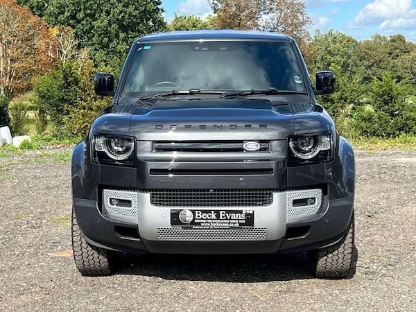 Used Land Rover Defender 2024 for sale - 75130689: Photo 2