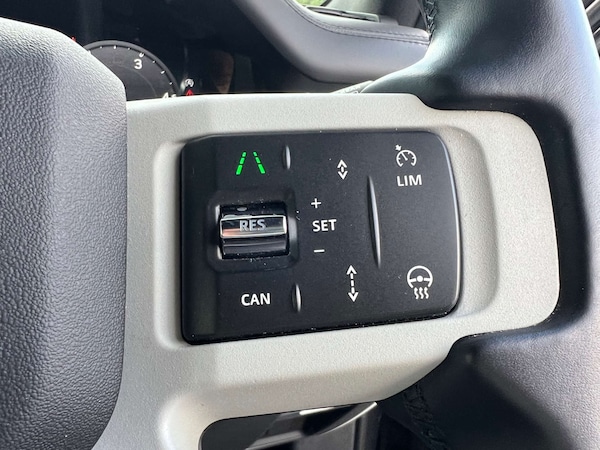 Used Land Rover Defender 2024 for sale - 75130689: Photo 41