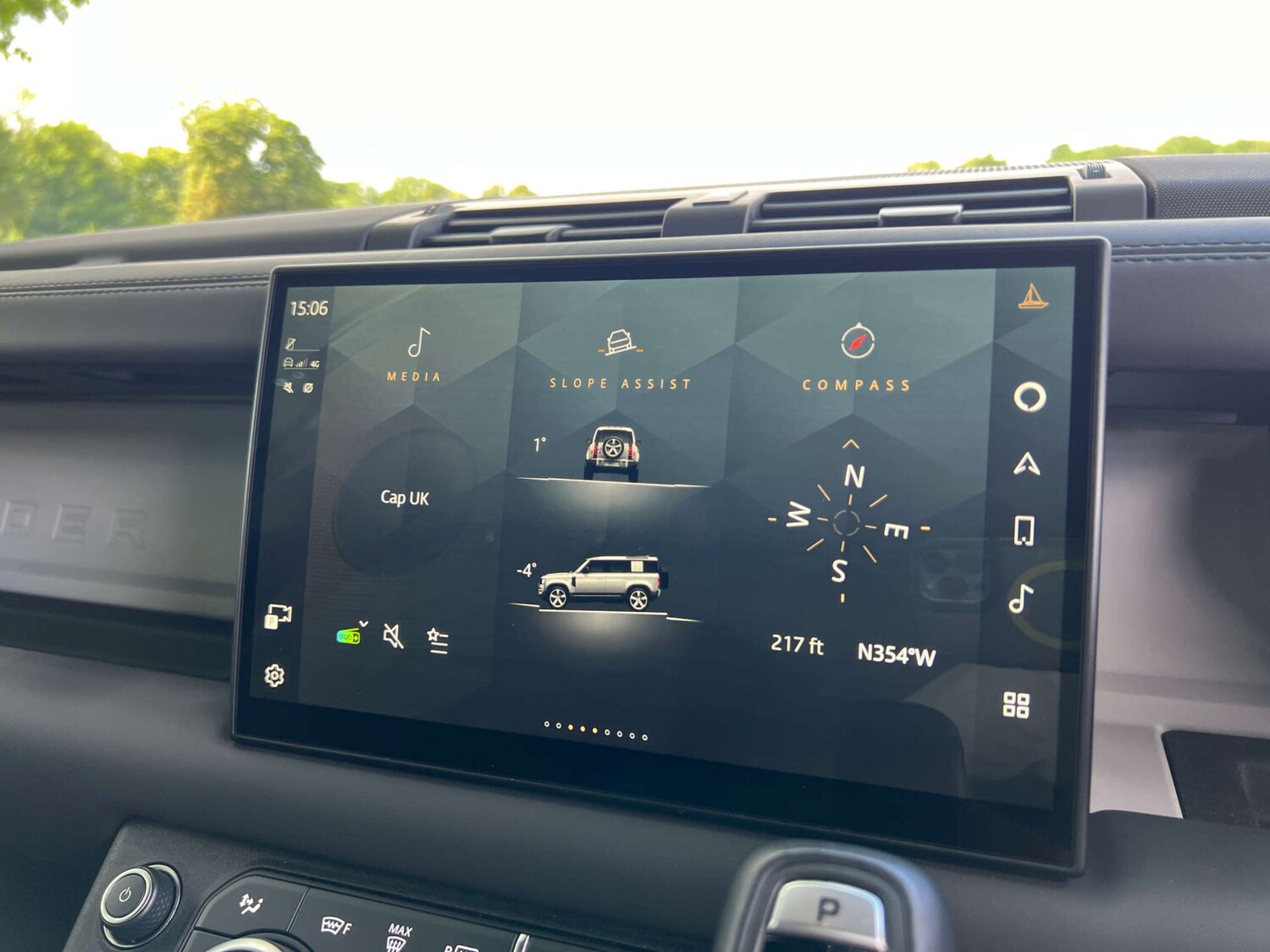 Used Land Rover Defender 2024 for sale - 75130689: Photo 55