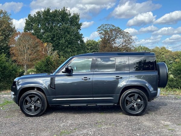 Used Land Rover Defender 2024 for sale - 75130689: Photo 5