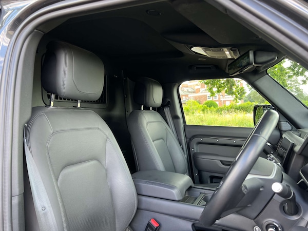 Used Land Rover Defender 2024 for sale - 75130689: Photo 7