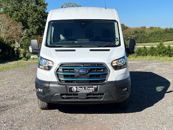 Used Ford E-Transit 2023 for sale - 76118383: Photo 2