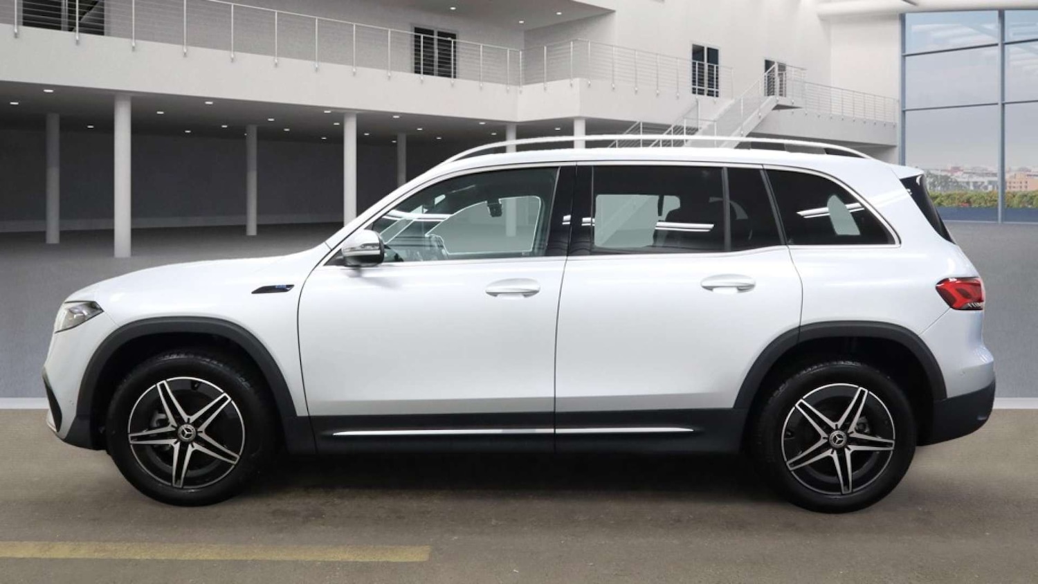 Used Mercedes-Benz EQB 2022 for sale - 76971042: Photo 11